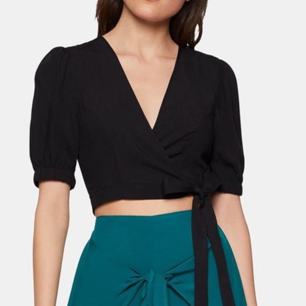 BCBGeneration Women's Cropped Wrap Top Black Size Small